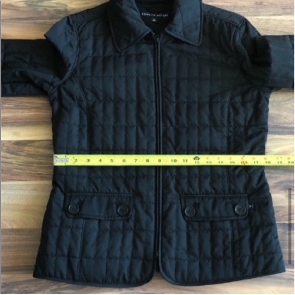 Tommy Hilfiger quilted spring/fall jacket - Picture 6 of 9